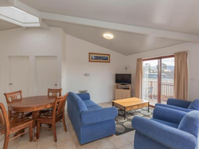 Snowdome 4 3 Poly Cow Lane Jindabyne